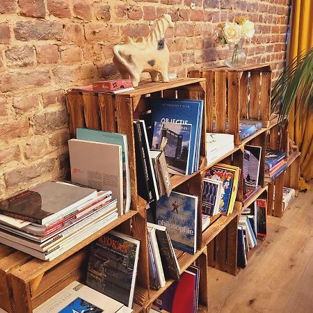 Brand New Iris Room With Private Bathroom And Balcony Брюксел Екстериор снимка
