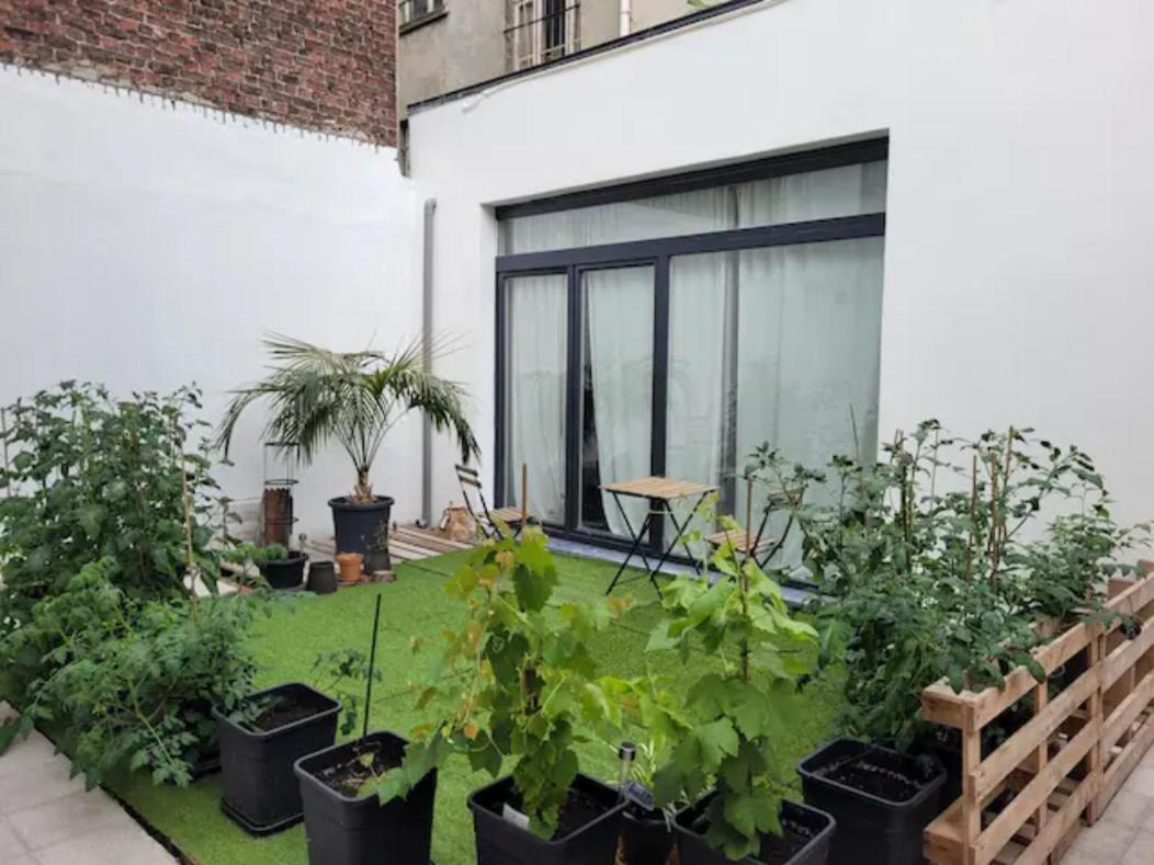 Brand New Iris Room With Private Bathroom And Balcony Брюксел Екстериор снимка