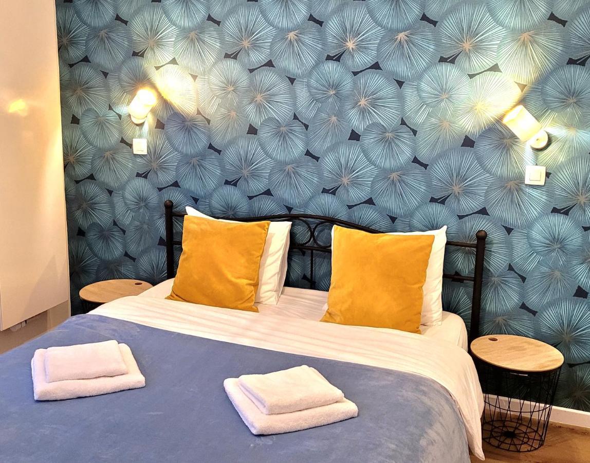 Brand New Iris Room With Private Bathroom And Balcony Брюксел Екстериор снимка